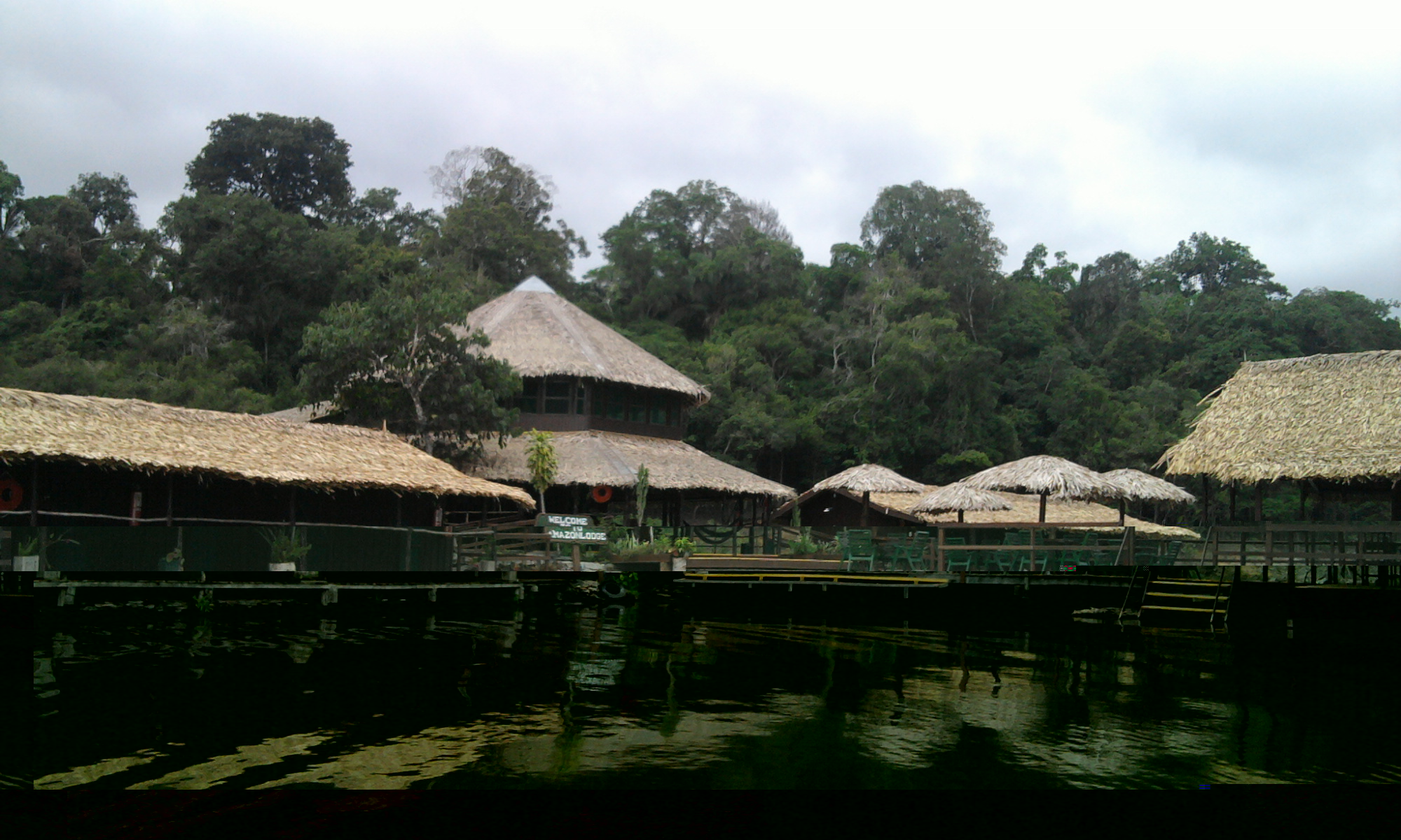 Hotel em meio a Amazônia