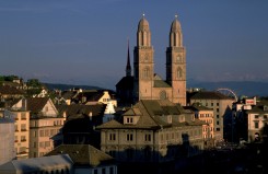 A Catedral Grossmünster é hoje, um dos maiores centros de devoção de toda a Europa