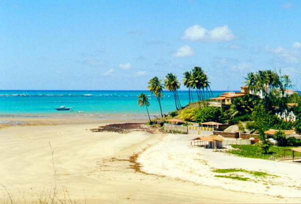 A Praia do Pirangi é ideal para quem gosta da pesca.