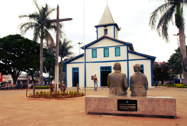 Aparecida de Goiânia é a cidade turística mais próxima de Goiânia.