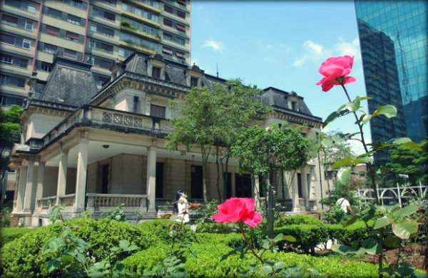 Passeios pela Avenida Paulista